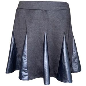 Black Circle Skirt Short Faux Leather Small Junior